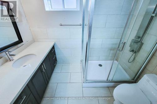 138 Rifle Range Road, Hamilton, ON - Indoor Photo Showing Bathroom