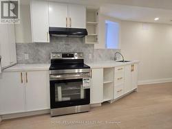 9 ALTON AVENUE Toronto, ON M4L 2M3