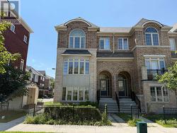 311 DUNDAS WAY Markham, ON L6E 0R1