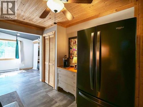 3861 Hillcrest Road, Quesnel, BC - Indoor Photo Showing Other Room