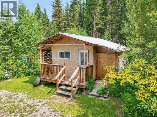 3861 Hillcrest Road, Quesnel, BC - Outdoor