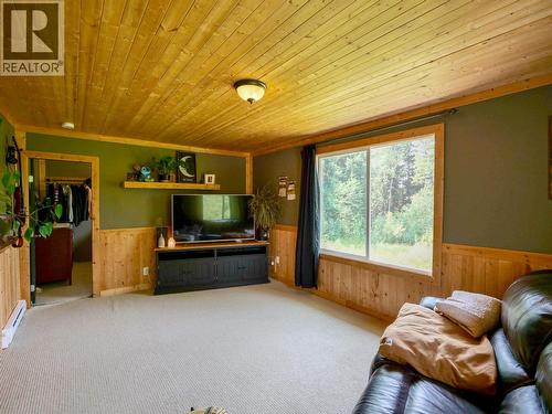 3861 Hillcrest Road, Quesnel, BC -  With Exterior