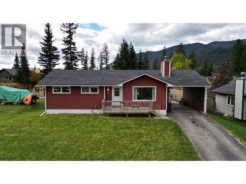 10 CASCADE Crescent  Elkford, BC V0B 1H0