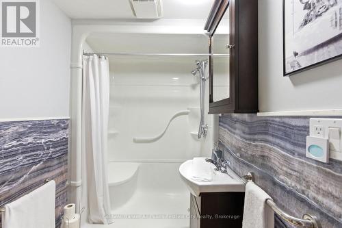 113 Quebec Street, Goderich (Goderich (Town)), ON - Indoor Photo Showing Bathroom