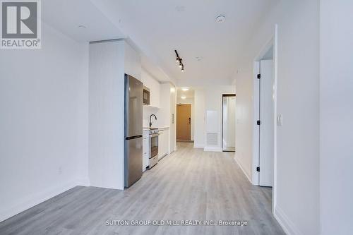 516 - 2369 Danforth Avenue, Toronto, ON - Indoor Photo Showing Other Room