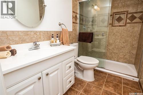 302 7Th Street E, Wynyard, SK - Indoor Photo Showing Bathroom
