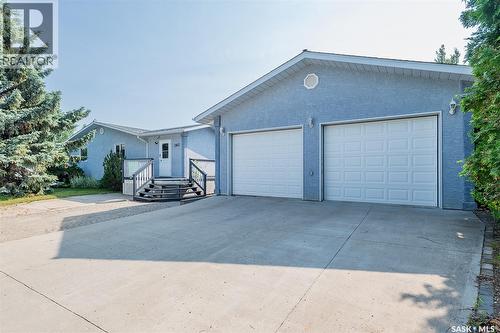 302 7Th Street E, Wynyard, SK - Outdoor