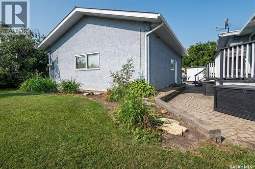 302 7Th Street E, Wynyard, SK - Outdoor