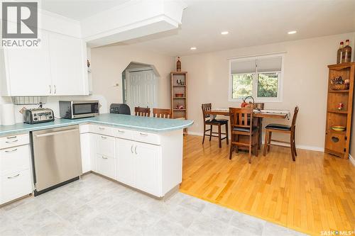 302 7Th Street E, Wynyard, SK - Indoor