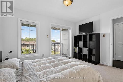 Primary bedroom - B - 1145 Longfields Drive, Ottawa, ON - Indoor Photo Showing Bedroom