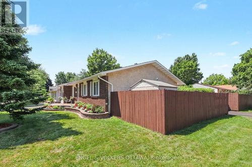 1331 Alloway Crescent, Ottawa, ON - Outdoor