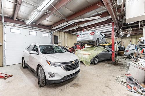 11720 127 Ave Nw, Edmonton, AB 