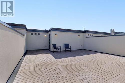 257 Hanover Street, Oakville, ON - Outdoor With Exterior