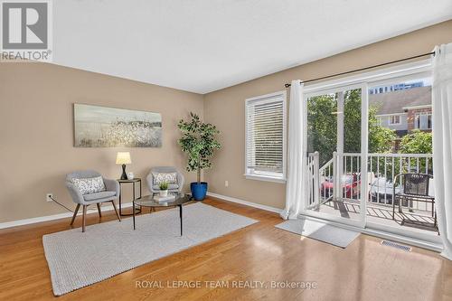 255 Deercroft Avenue, Ottawa, ON - Indoor