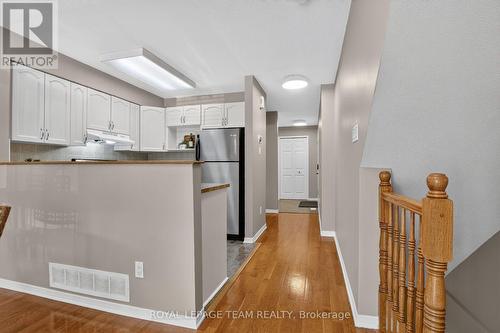 255 Deercroft Avenue, Ottawa, ON - Indoor Photo Showing Other Room