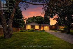 3 ORCHARD PARKWAY Grimsby, ON L3M 3B1