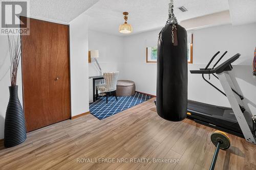 3 Orchard Parkway, Grimsby, ON - Indoor
