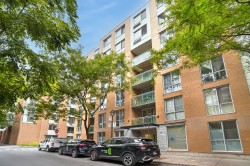 354-98 Rue Charlotte Montréal (Ville-Marie), QC H2X 3V2