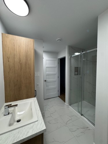 Salle de bains - 9 Rue Arnold, Huntingdon, QC - Indoor Photo Showing Bathroom