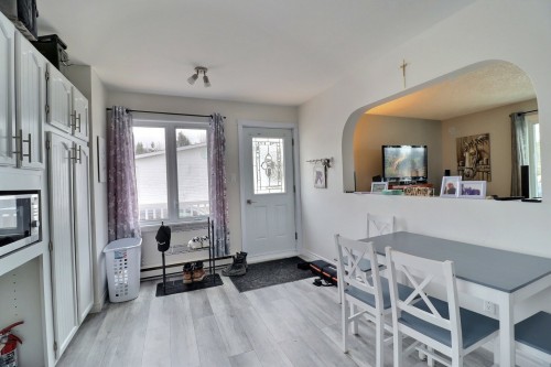 Vue d'ensemble - 69 10E Avenue O., Palmarolle, QC - Indoor Photo Showing Dining Room