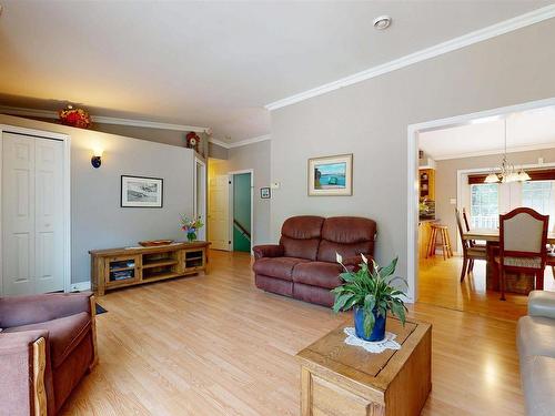 50 Macdonald Park Road, Kentville, NS - Indoor Photo Showing Living Room