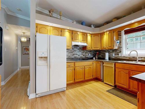 50 Macdonald Park Road, Kentville, NS - Indoor Photo Showing Kitchen With Double Sink