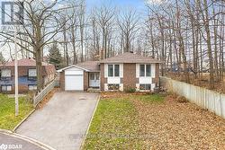 UPPER UNIT - 7 ROSEDALE PLACE  Barrie, ON L4M 5E7
