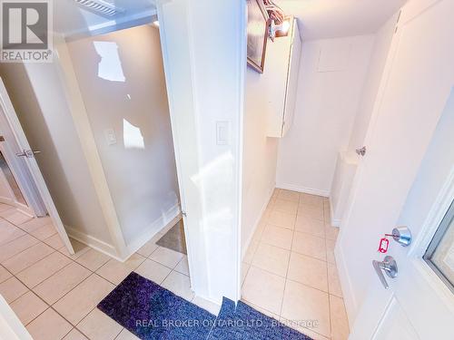 LOWER LEVEL - 14 GOOCH COURT , Toronto, Ontario M6S 2N8 3