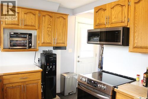 265 Saskatchewan Street, Central Butte, SK - Indoor Photo Showing Kitchen