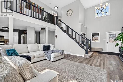 69 Goldenglow Drive, Moose Jaw, SK - Indoor Photo Showing Living Room