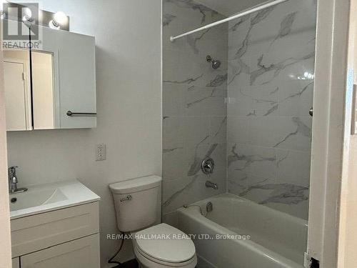 2-611 - 515 NORTH SERVICE ROAD , Mississauga, Ontario L5A 1B3 2