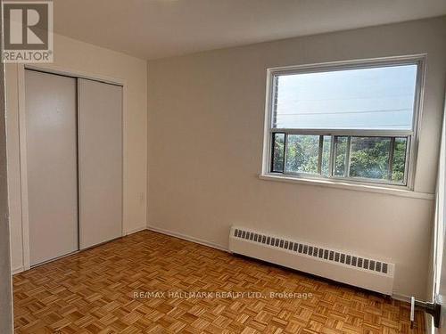 2-611 - 515 NORTH SERVICE ROAD , Mississauga, Ontario L5A 1B3 3