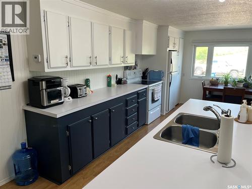 6 A Avenue, Willow Bunch, SK 