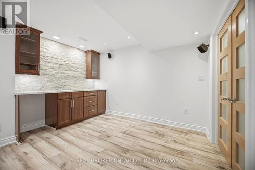 3277 Paul Henderson Drive, Mississauga, ON - Indoor Photo Showing Other Room