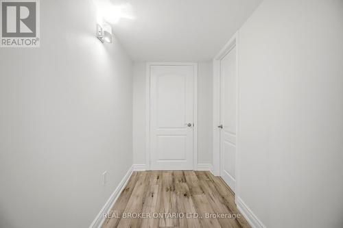 3277 Paul Henderson Drive, Mississauga, ON - Indoor Photo Showing Other Room