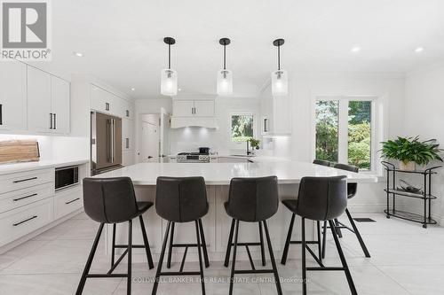 Kitchen Updated - 49 Falling Leaf Court, Aurora, ON - Indoor Photo Showing Kitchen With Upgraded Kitchen