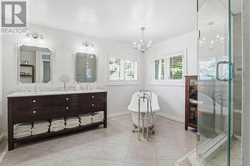 Primary Ensuite Updated - 49 Falling Leaf Court, Aurora, ON - Indoor Photo Showing Bathroom