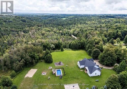 423474 6 CONCESSION , West Grey, Ontario N0C 1H0 2