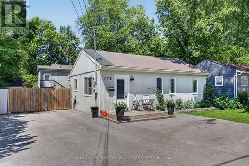 176 PLEASANT BOULEVARD  Georgina, ON L4P 2S4