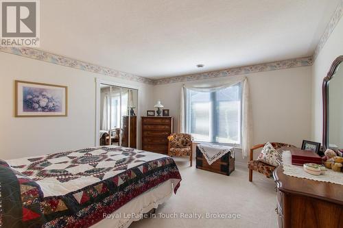 58 Mourning Dove Trail, Tiny, ON - Indoor Photo Showing Bedroom
