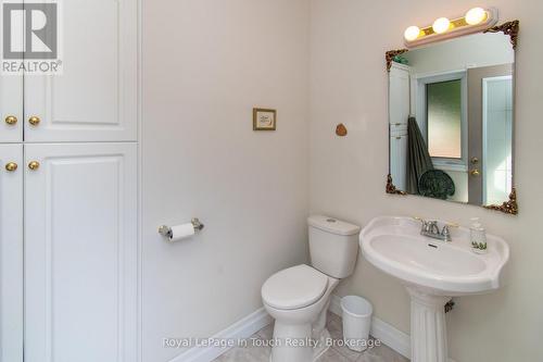 58 Mourning Dove Trail, Tiny, ON - Indoor Photo Showing Bathroom