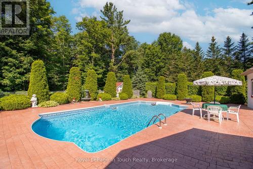 58 Mourning Dove Trail, Tiny, ON - Outdoor With In Ground Pool With Backyard
