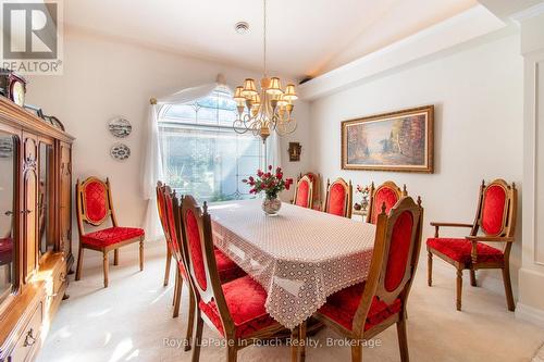 58 Mourning Dove Trail, Tiny, ON - Indoor Photo Showing Dining Room