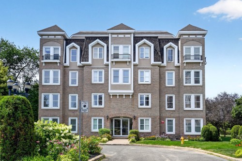 202-125 Rue d'Angoulême  Sainte-Julie, QC J3E 3E7