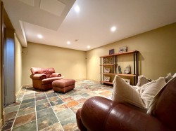 Family Room - 