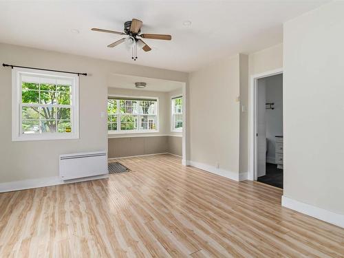 5873 Merkel Street, Halifax, NS - Indoor Photo Showing Other Room
