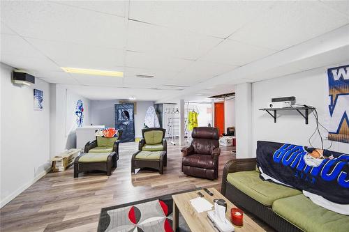 900 Bond Street, Winnipeg, MB - Indoor