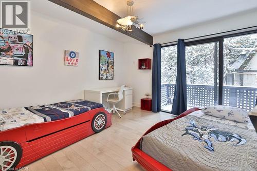 1352 Nocturne Court, Mississauga, ON - Indoor Photo Showing Bedroom