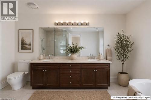 257 Hanover Street, Oakville, ON - Indoor Photo Showing Bathroom