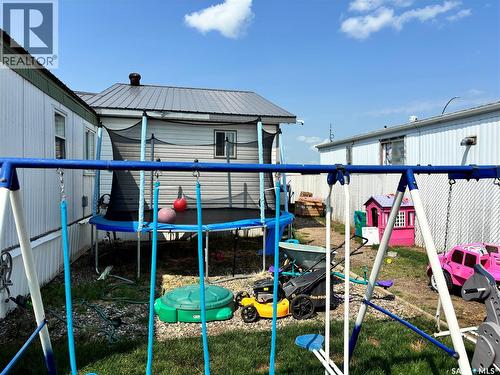 68 Spencer Drive, Kindersley, SK 